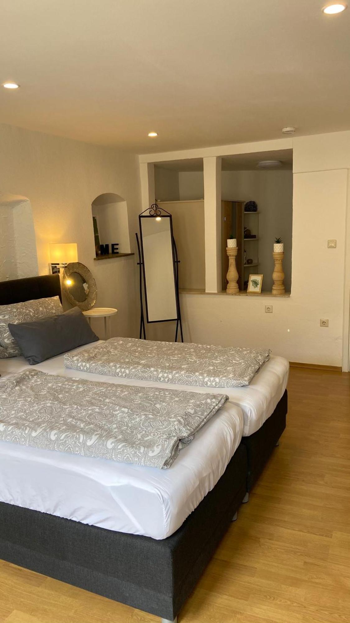 Appartement Ferien Am Schloessle à Ochsenfurt Extérieur photo